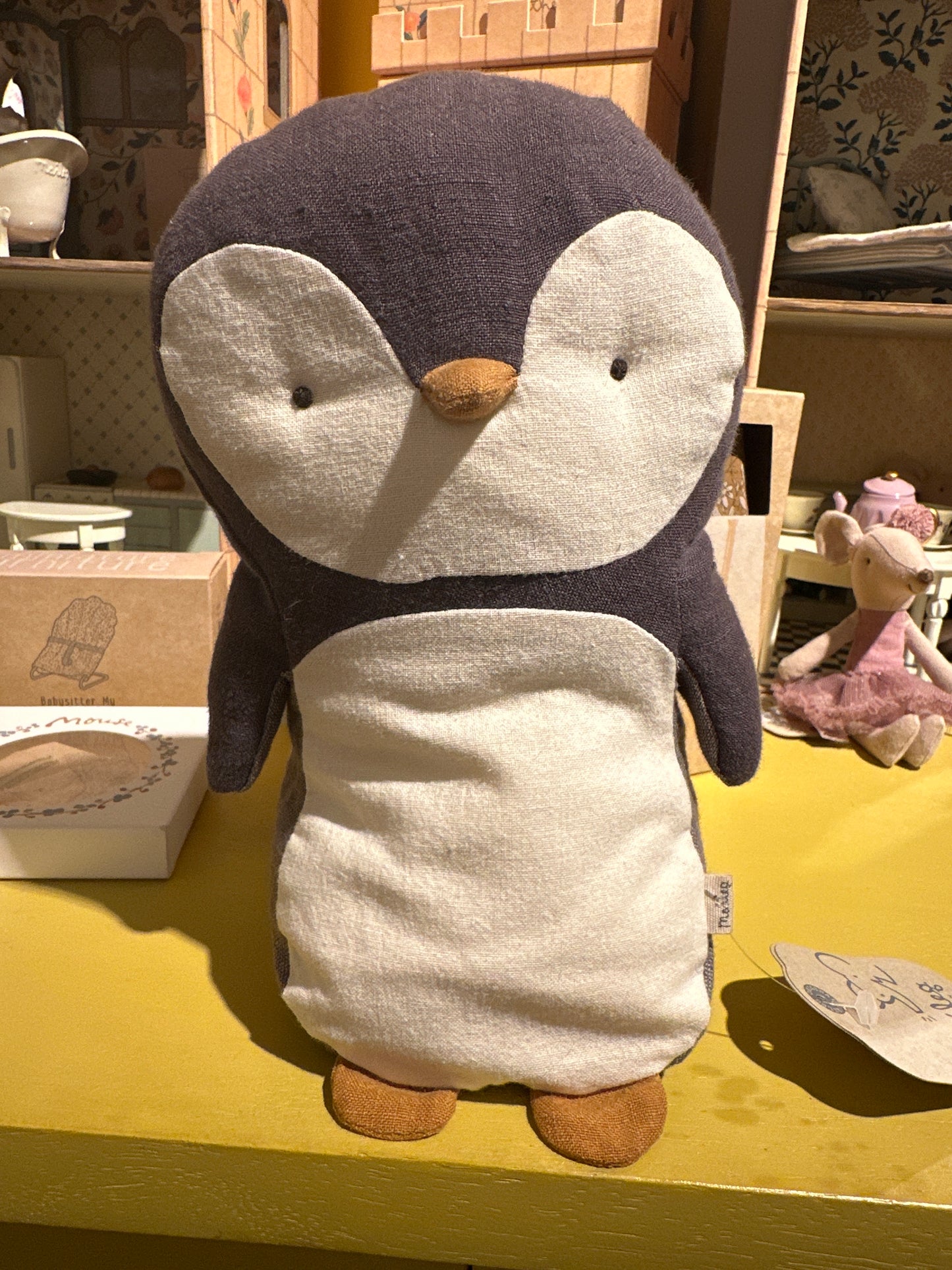 Small penguin