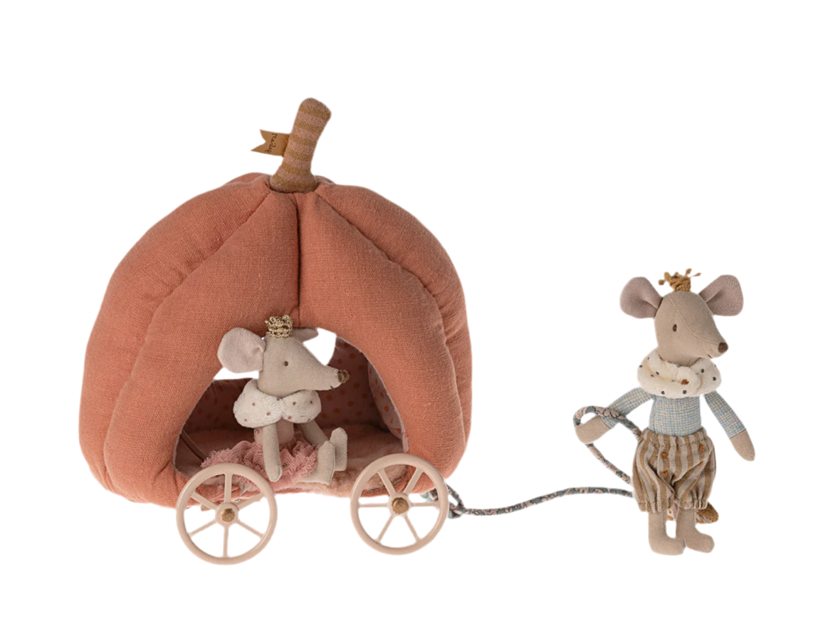 Pumpkin Carriage Mouse