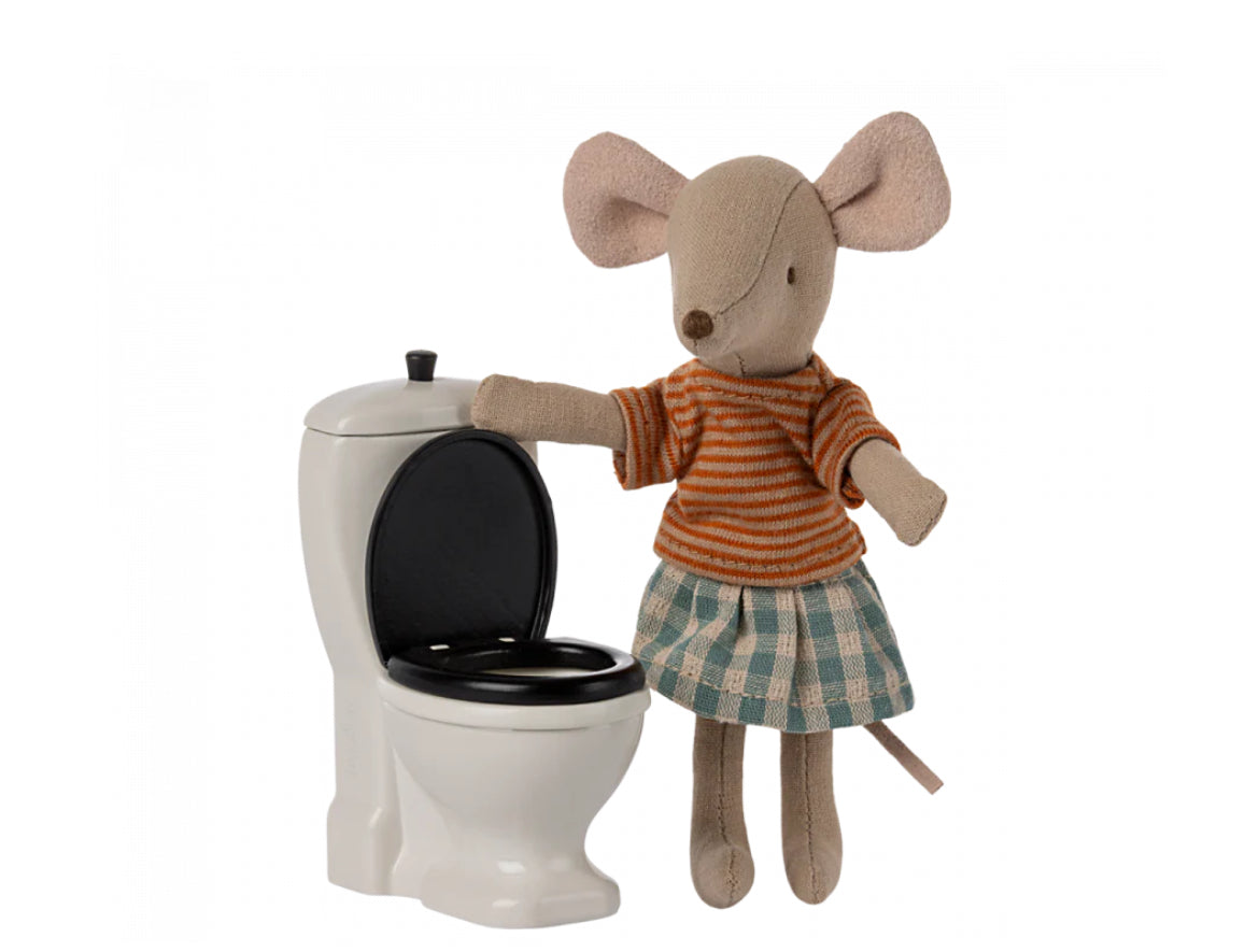Toilet-mouse size